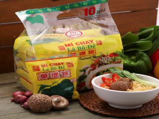 Trải nghiệm một bữa ăn chay hạnh phúc cùng với Bình Tây Food
