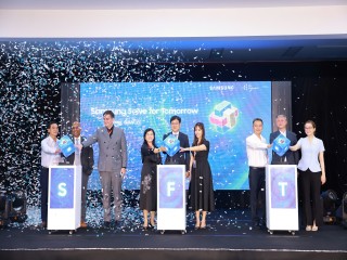 Samsung Việt Nam tiếp tục khởi động Cuộc thi Samsung Solve For Tomorrow tại khu vực phía Nam, hoàn thành chuỗi roadshow 3 miền