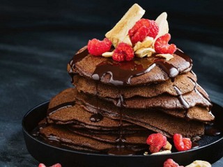 Làm bánh pancake tặng những người phụ nữ thân yêu nhân ngày 20/10